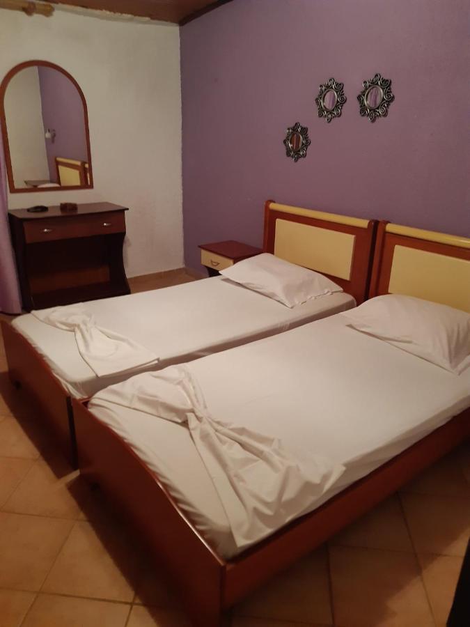 Dora Sarti Hotel Ngoại thất bức ảnh
