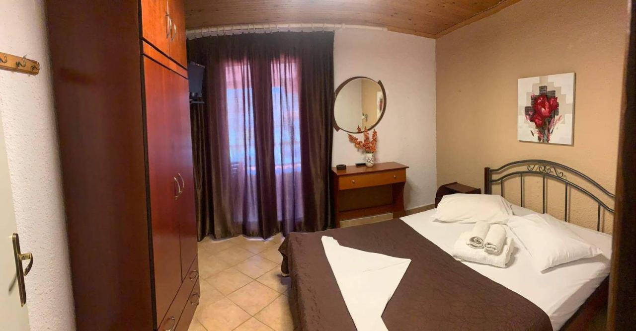 Dora Sarti Hotel Ngoại thất bức ảnh